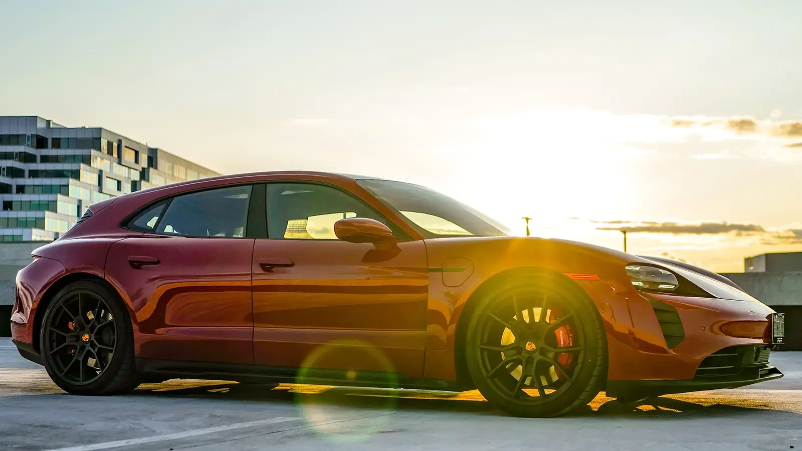 2024 Porsche Taycan GTS Sport Turismo side profile exterior view