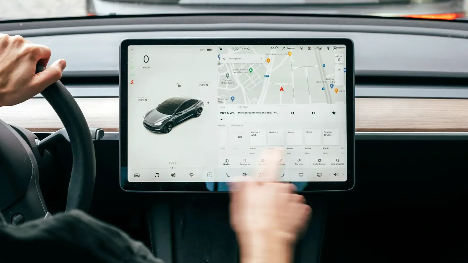 Interior dashboard navigation screen