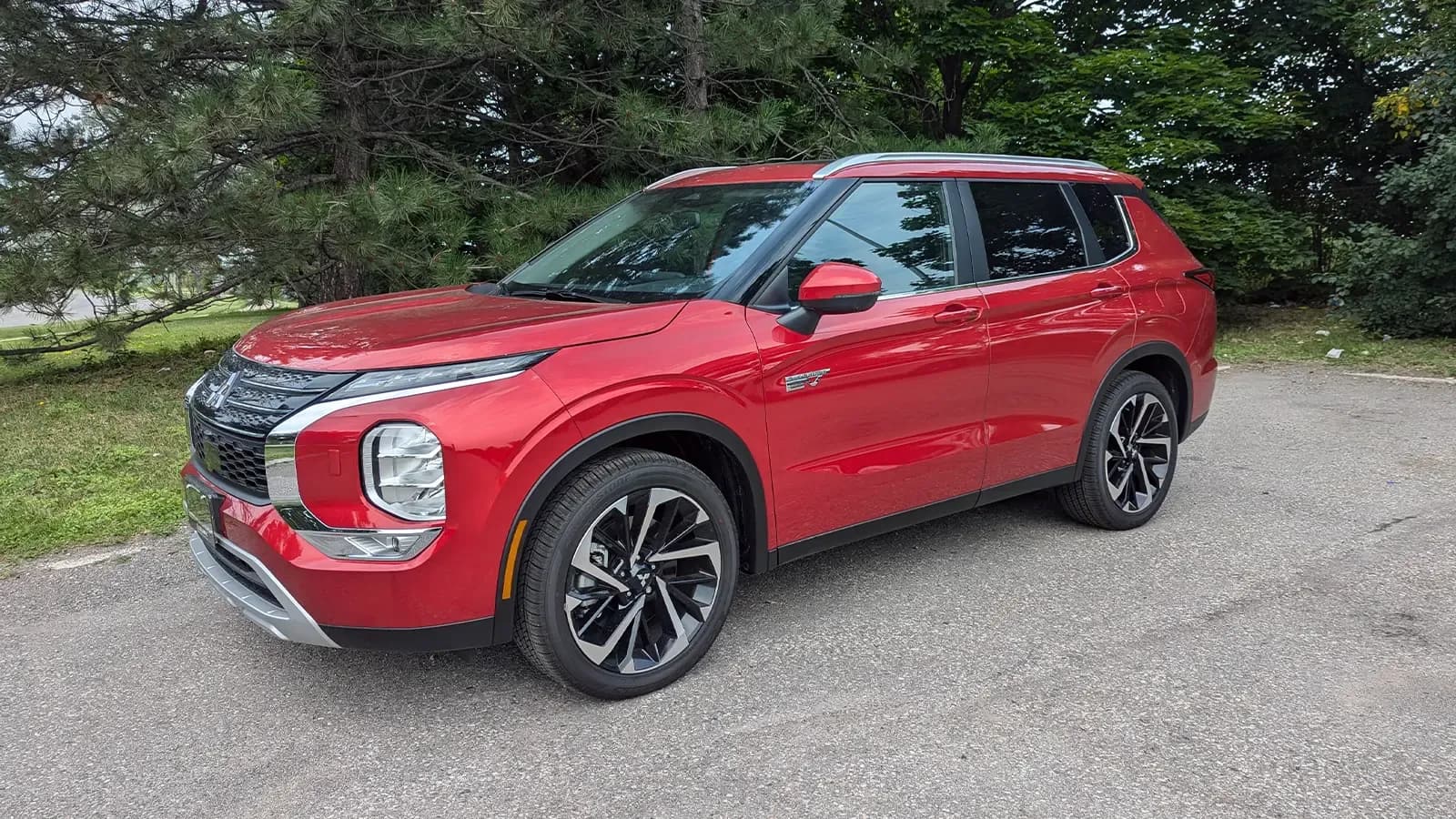 2024 Mitsubishi Outlander Plug-in Hybrid