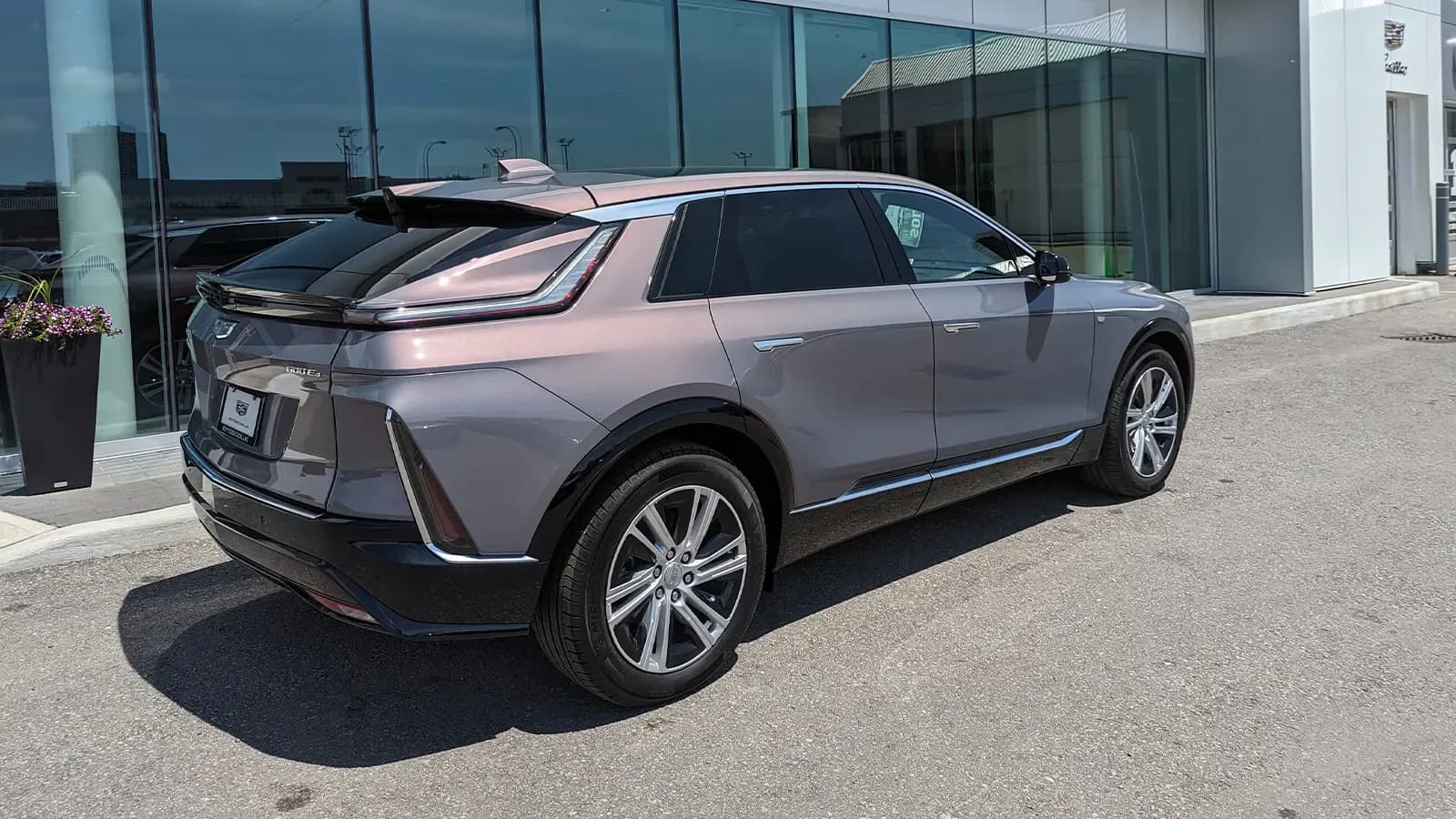 2024 Cadillac Lyriq