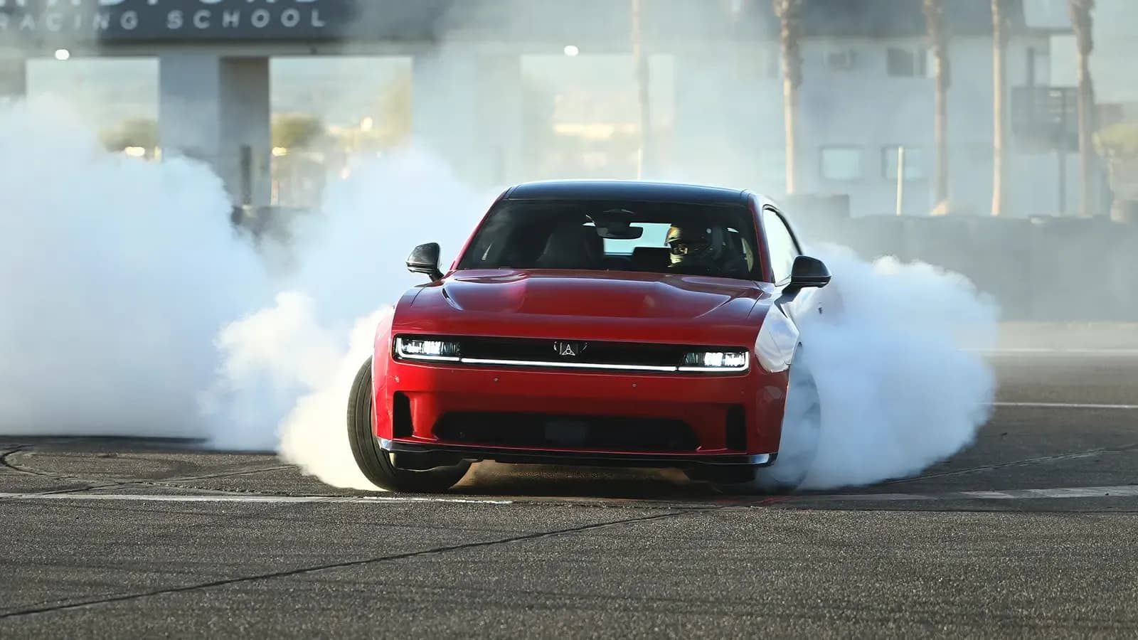 Dodge Charger Daytona does a smoky burnout