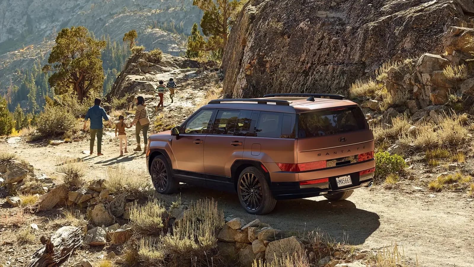 The 2025 Hyundai Santa Fe 