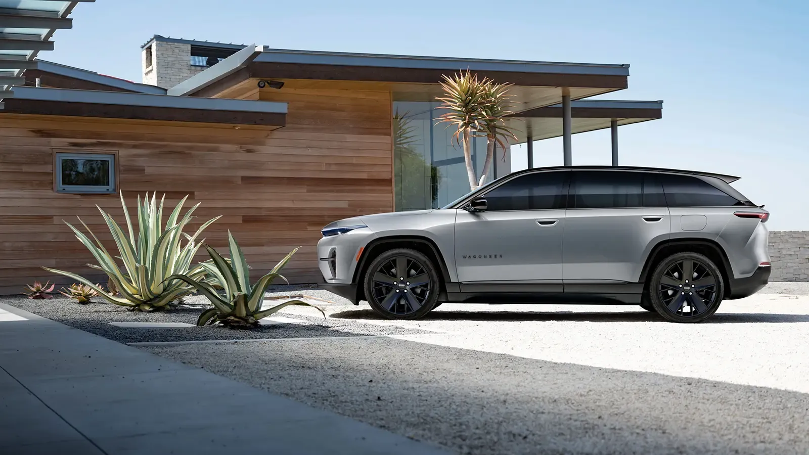 A 2025 Jeep Wagoneer Launch edition parked