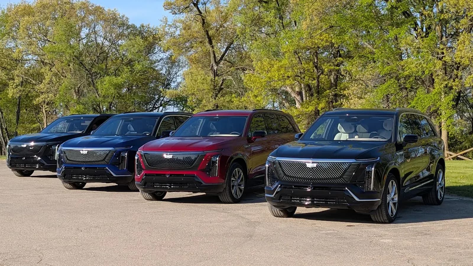 Cadillac Vistiq Line-Up