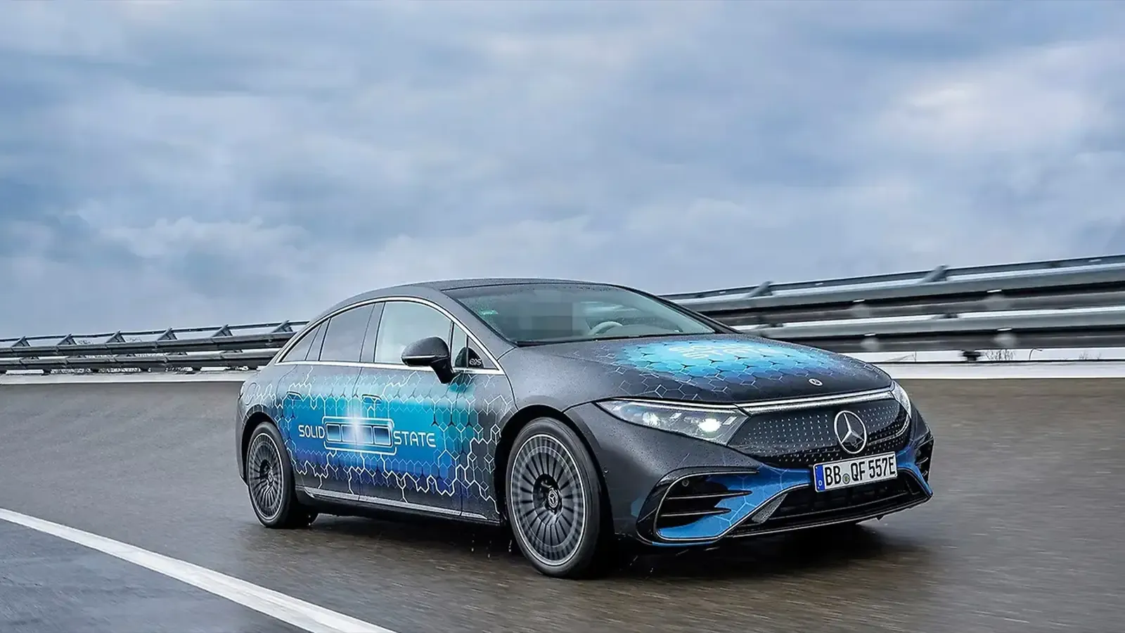 Mercedes Solid State Battery demo