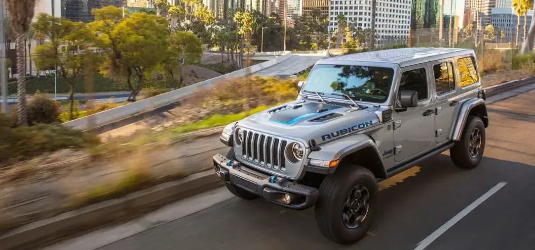wrangler 4xe driving through city