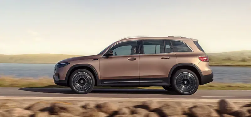 Copper 2023 Mercedes-Benz EQB Profile Driving