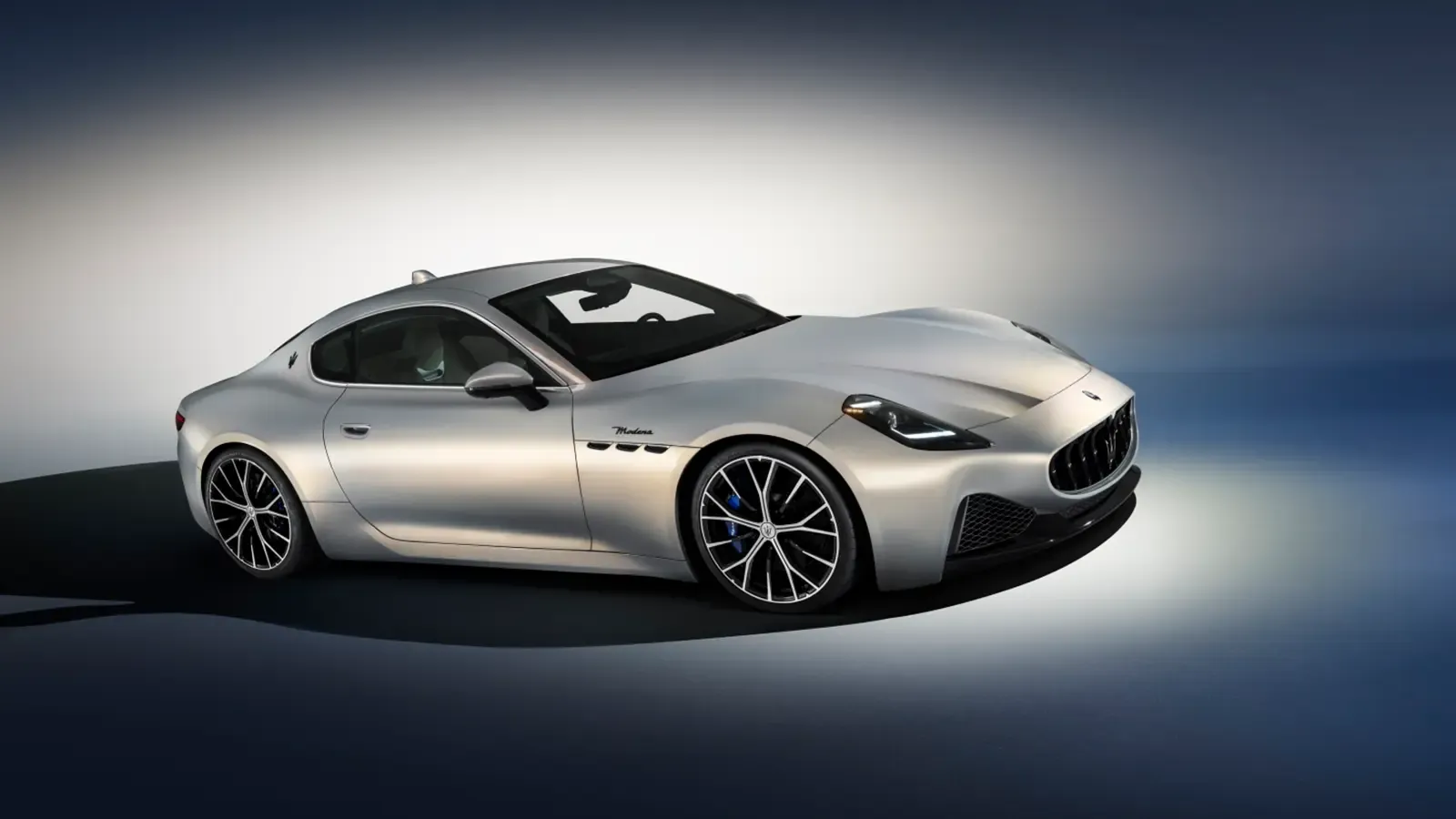 2023 Maserati GranTurismo front quarter view