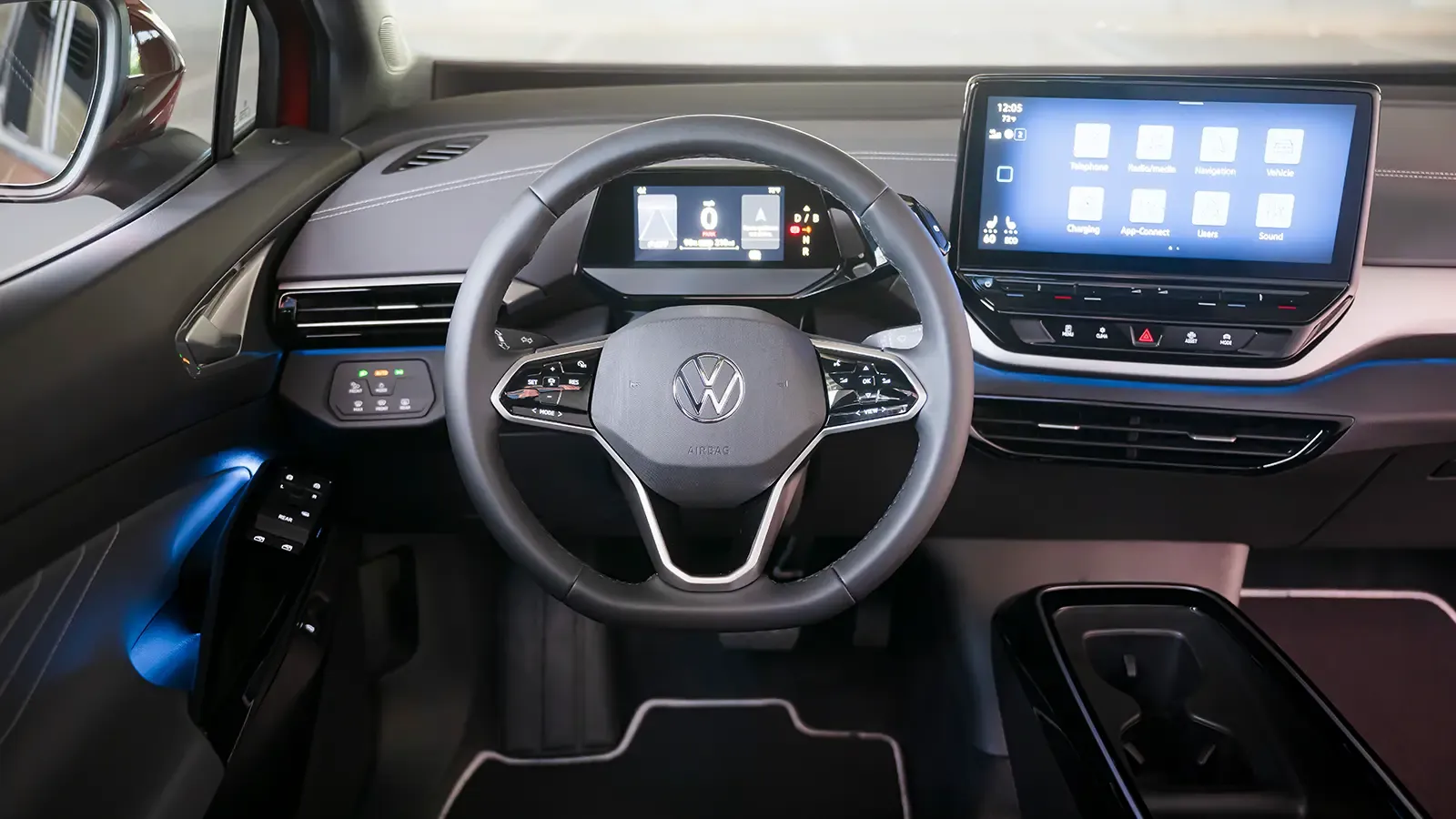 Volkswagen ID.4 Interior dashboard and Tech