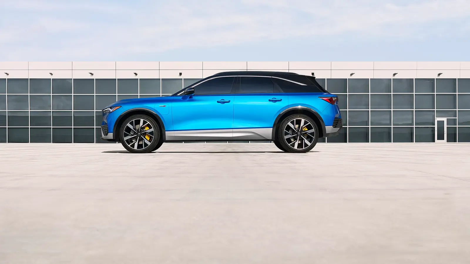 Side profile of the Acura ZDX
