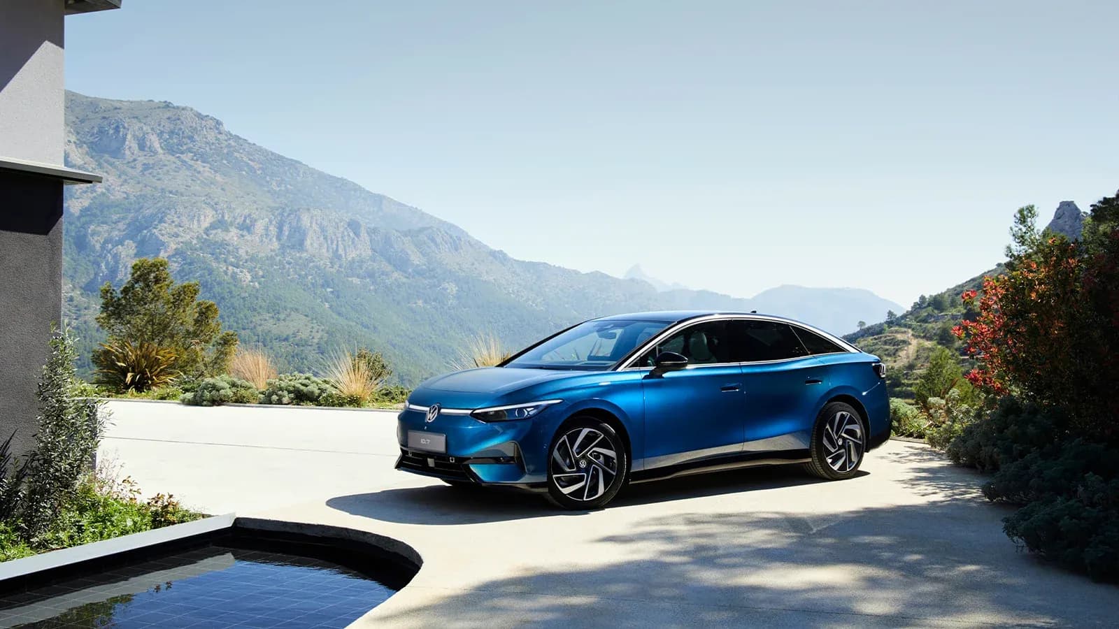 Volkwagen ID.7 EV Sedan parked in the mountains