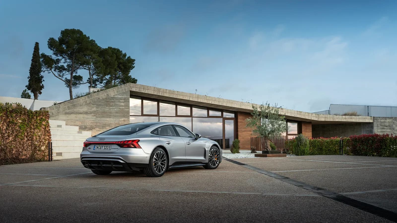 2025 Audi e-tron GT parked