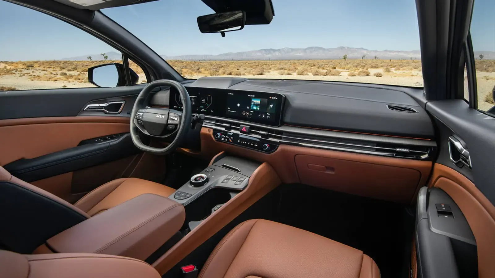 Kia Sportage hybrid front interior