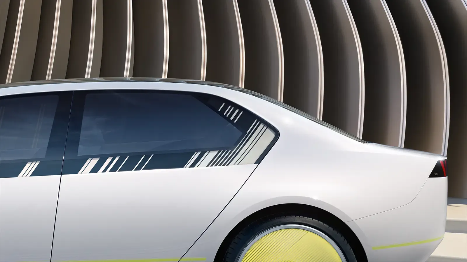 Modern striping on the BMW i Vision Dee