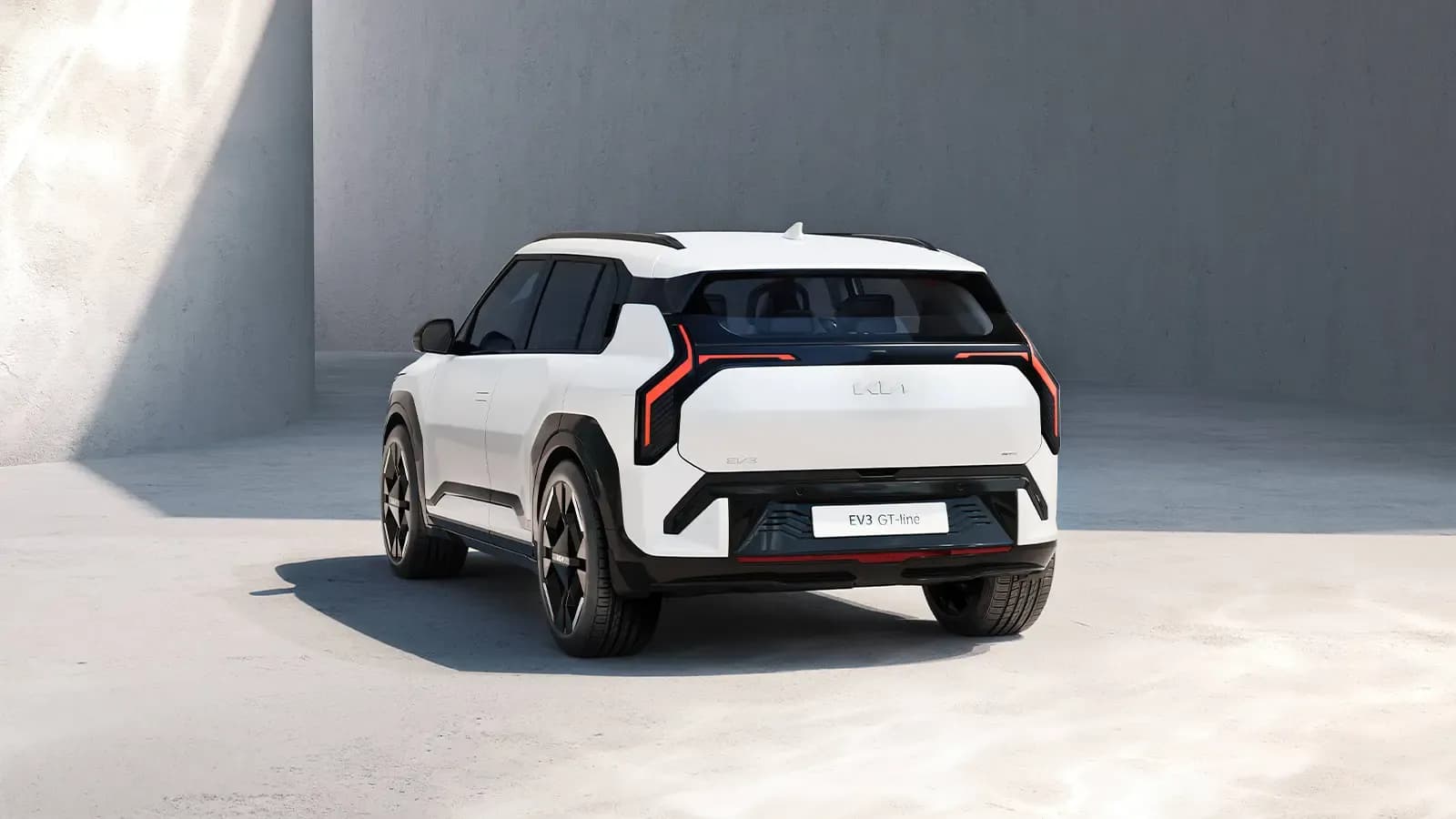 New white Kia EV3