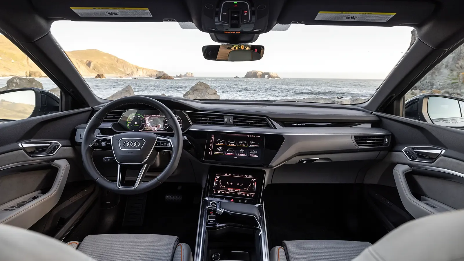 2024 Audi Q8 e-tron dash