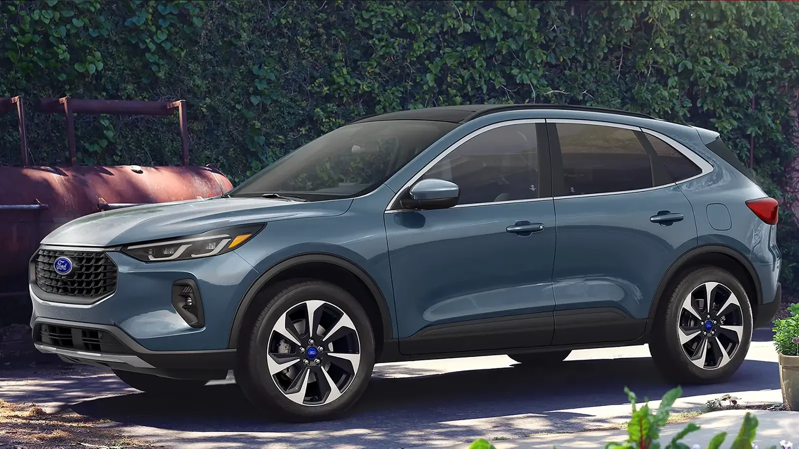 a blue 2024 Ford Escape.