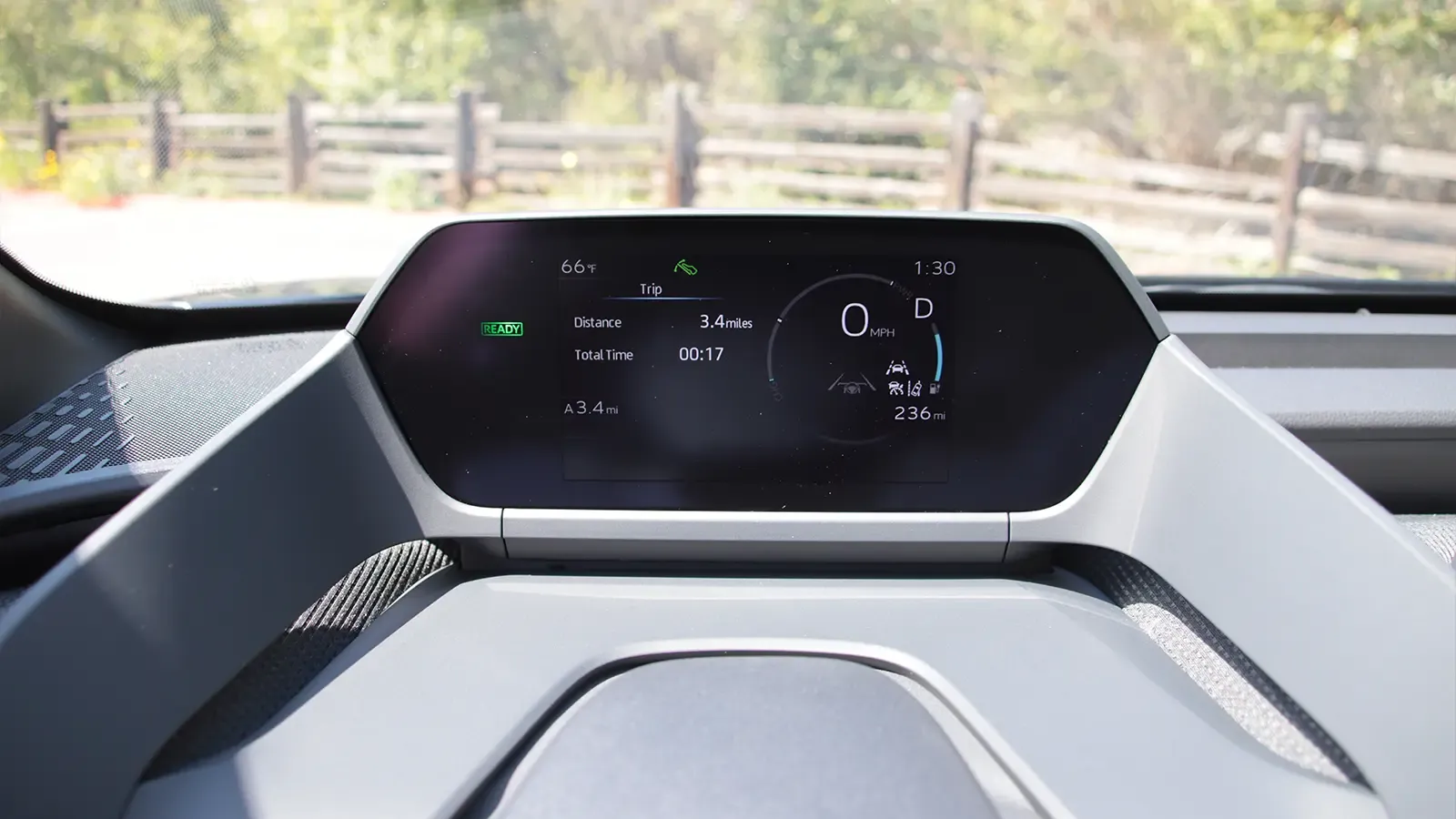 EV driver HUD with icon for one pedal driving