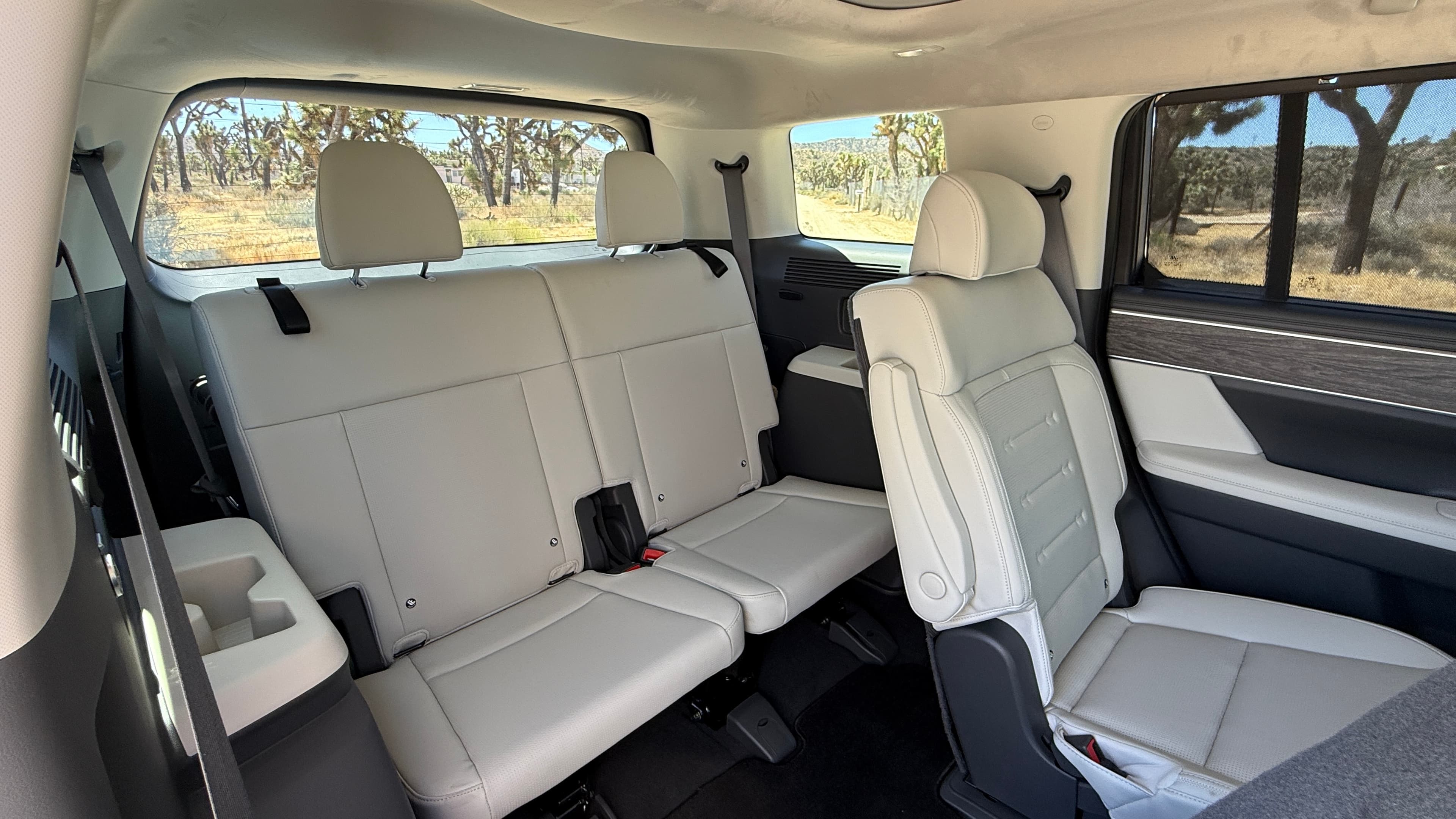 2026 Hyundai Santa Fe Hybrid third row seating