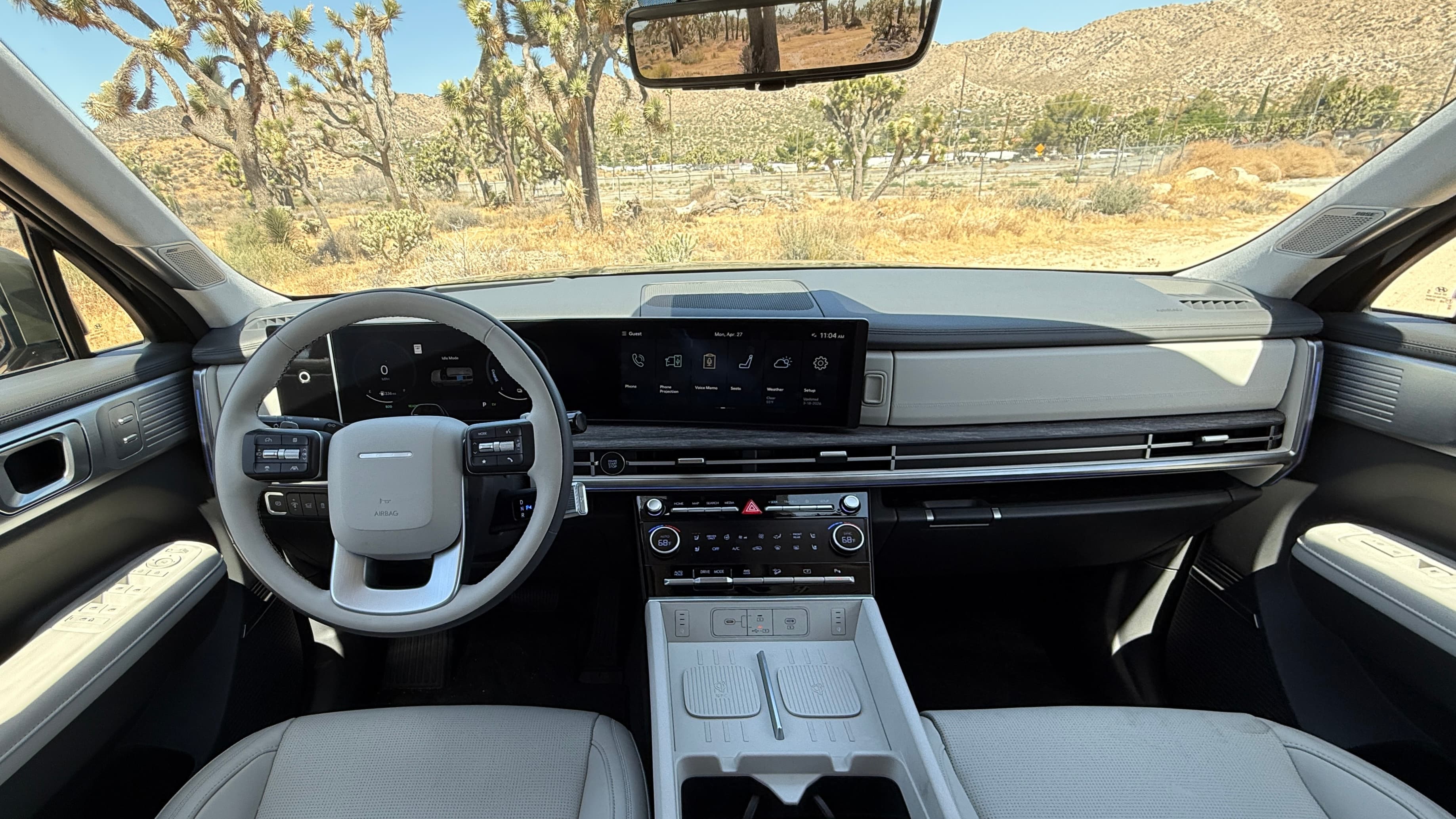 2026 Hyundai Santa Fe Hybrid dashboard